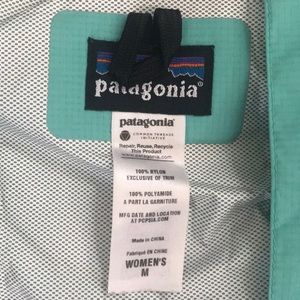 Patagonia Jackets & Coats - Patagonia Shell rain jacket Patagonia Jackets & Coats - Patagonia Shell rain jacket